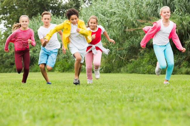 how to play capture the flag: outdoor game for kids