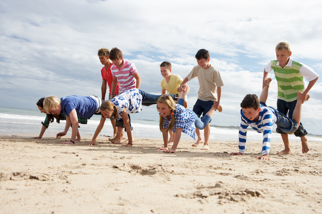 Children's best sale play wheelbarrow